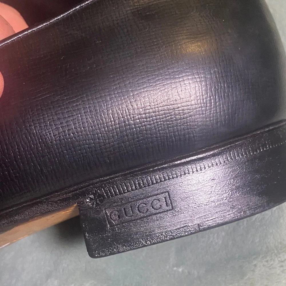 Gucci Black Leather Men's Slip-On Loafers - Picture 13 of 16